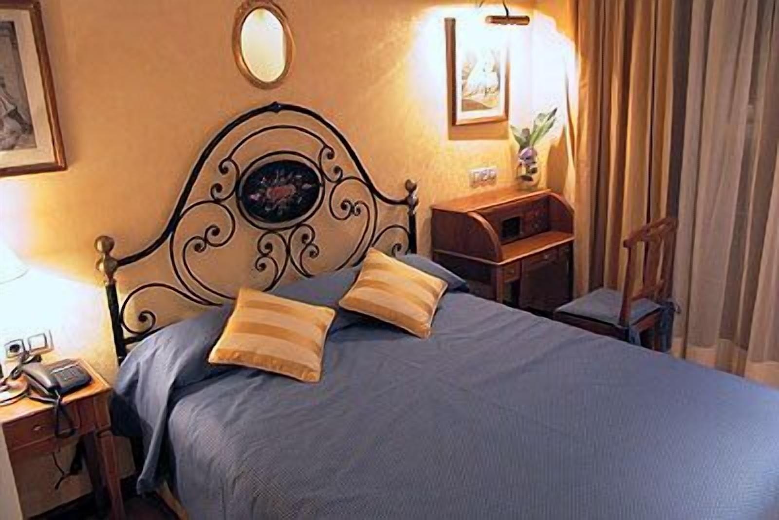 Hotel Santiago Benavente Kültér fotó
