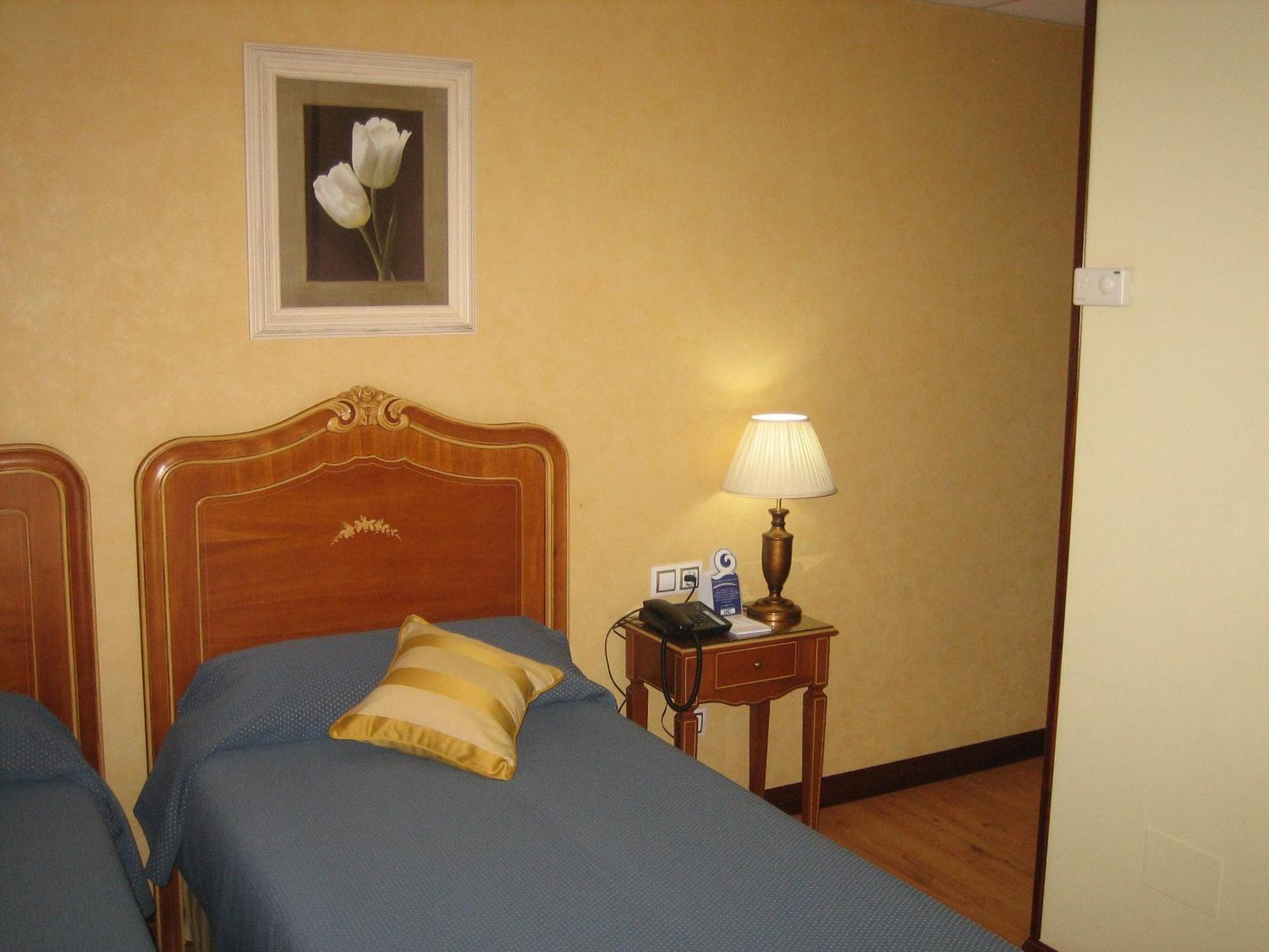 Hotel Santiago Benavente Kültér fotó