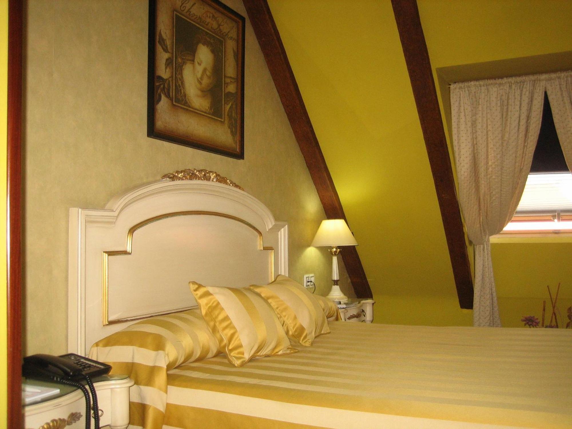 Hotel Santiago Benavente Kültér fotó